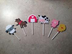 
                    
                        Barn Yard Cupcake Toppers by armywife711 on Etsy, $8.49
                    
                