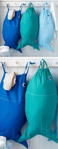 
                    
                        dotandbo.com | Bait & Hook Laundry Bag, beach bag, summer bag, fish bag, towel bag, vacation
                    
                