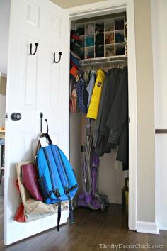 
                    
                        cool back of the door storage to get the purses, bags, and school backpacks out of view keeping your space uncluttered, organization, DIY, do it yourself, storage
                    
                