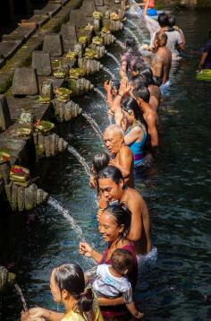 
                    
                        Tirta Empul, Bali
                    
                