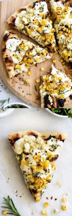 
                    
                        Baking pizza on the grill makes it taste just like the one from my favorite pizzaria | foodiecrush.com
                    
                