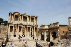
                    
                        Ephesus, Pamukkale and Bergama: 3 Historic Sites in Western Turkey
                    
                