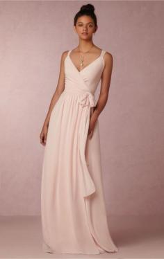 light pink bridesmaid dress offered by queeniebridesmaid