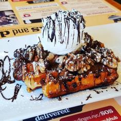 Wafels & Dinges –Central Park West & 79th Street